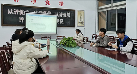 紡織科學與工程學院成立大學生科研小組 教育項目與科研文獻的研究與開發(fā)